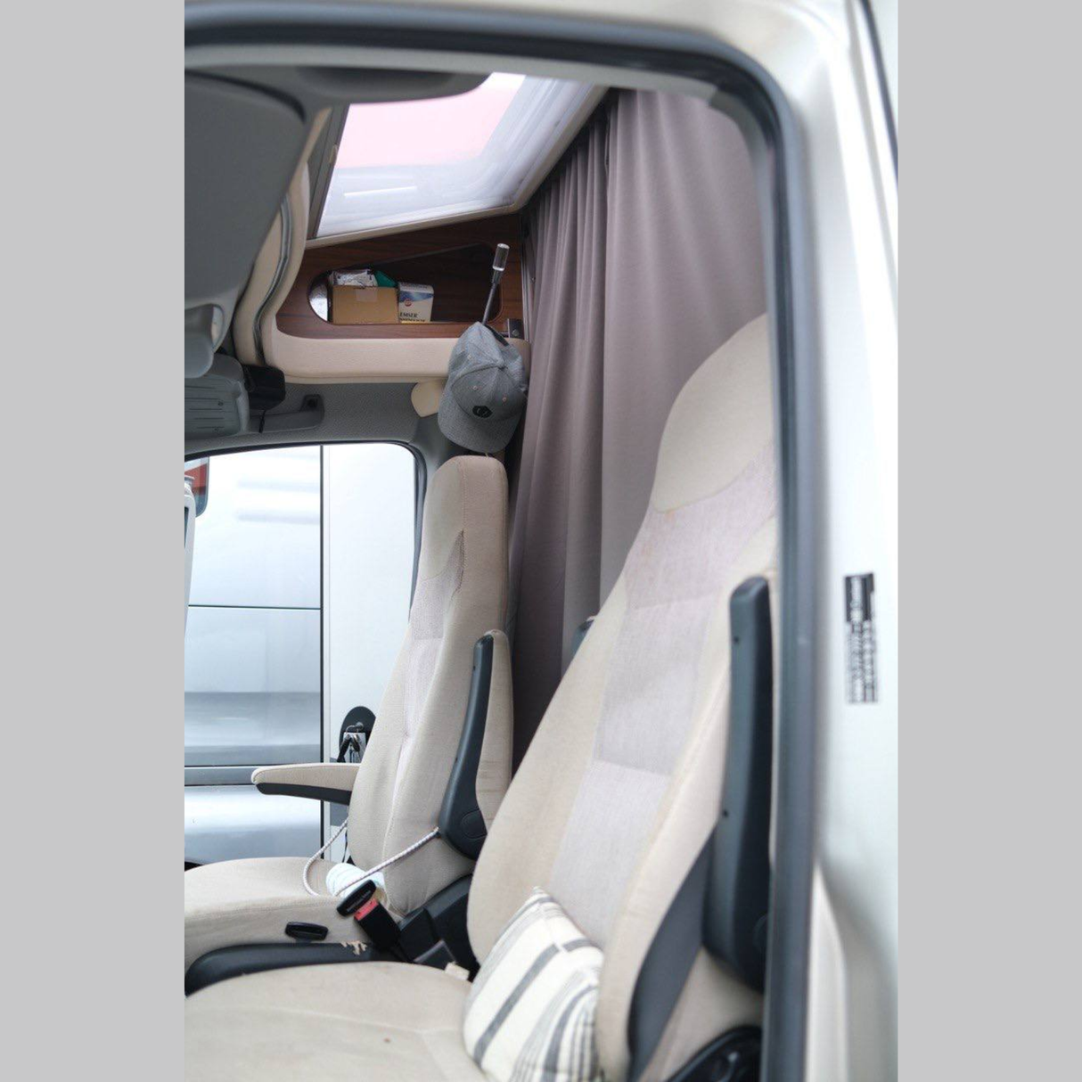 For Auto-Trail, Swift Group, Auto-Sleepers Motorhome Cab Divider Curtain Kit – Motorhome Privacy Curtain | Van-X