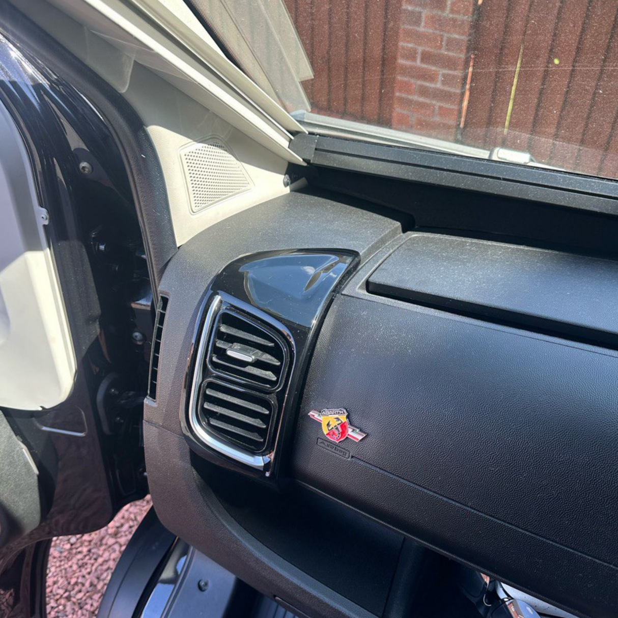 For Citroen Relay Air Vent Trim Set – Gloss Black Dashboard Upgrade for New Models