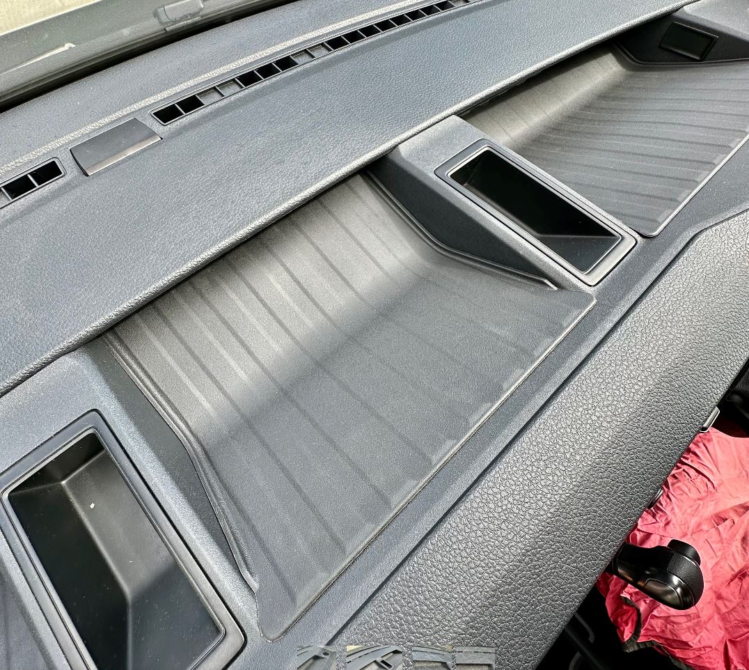 For VW Crafter / MAN TGE New Shape Interior Bundle Rubber Mats - Black | Van-X