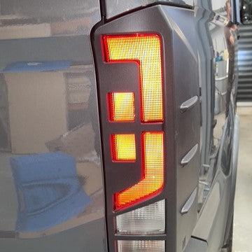 Airson Luchd-dìon Solais Cùil MAN TGE - Dìon Hammerite Dubh Matte as Fheàrr (2018+)