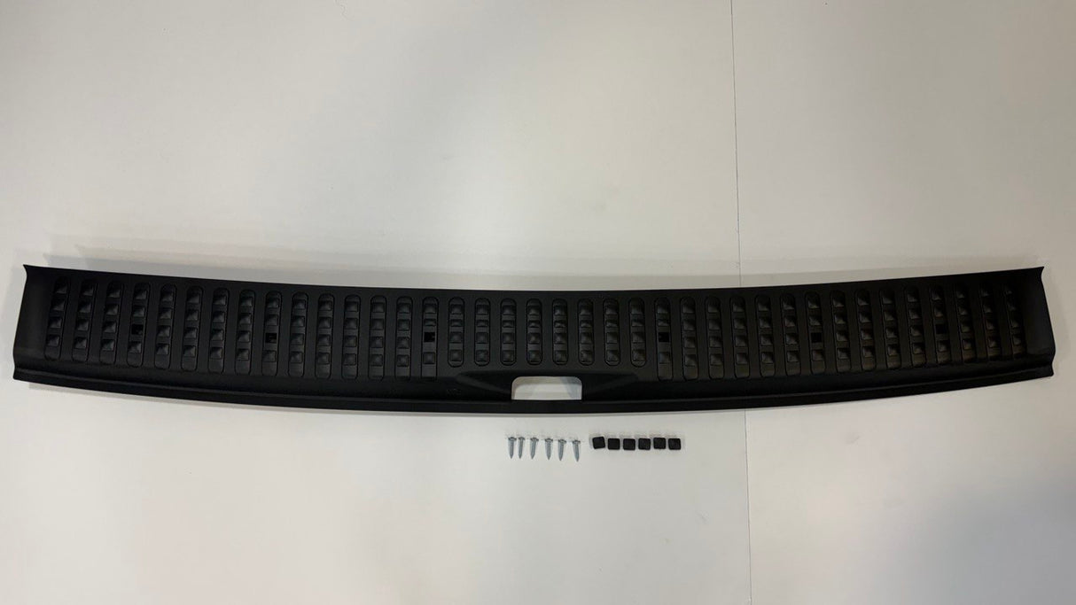 For VW T5, T5.1 V3 Tailgate Threshold Cover + Side Step