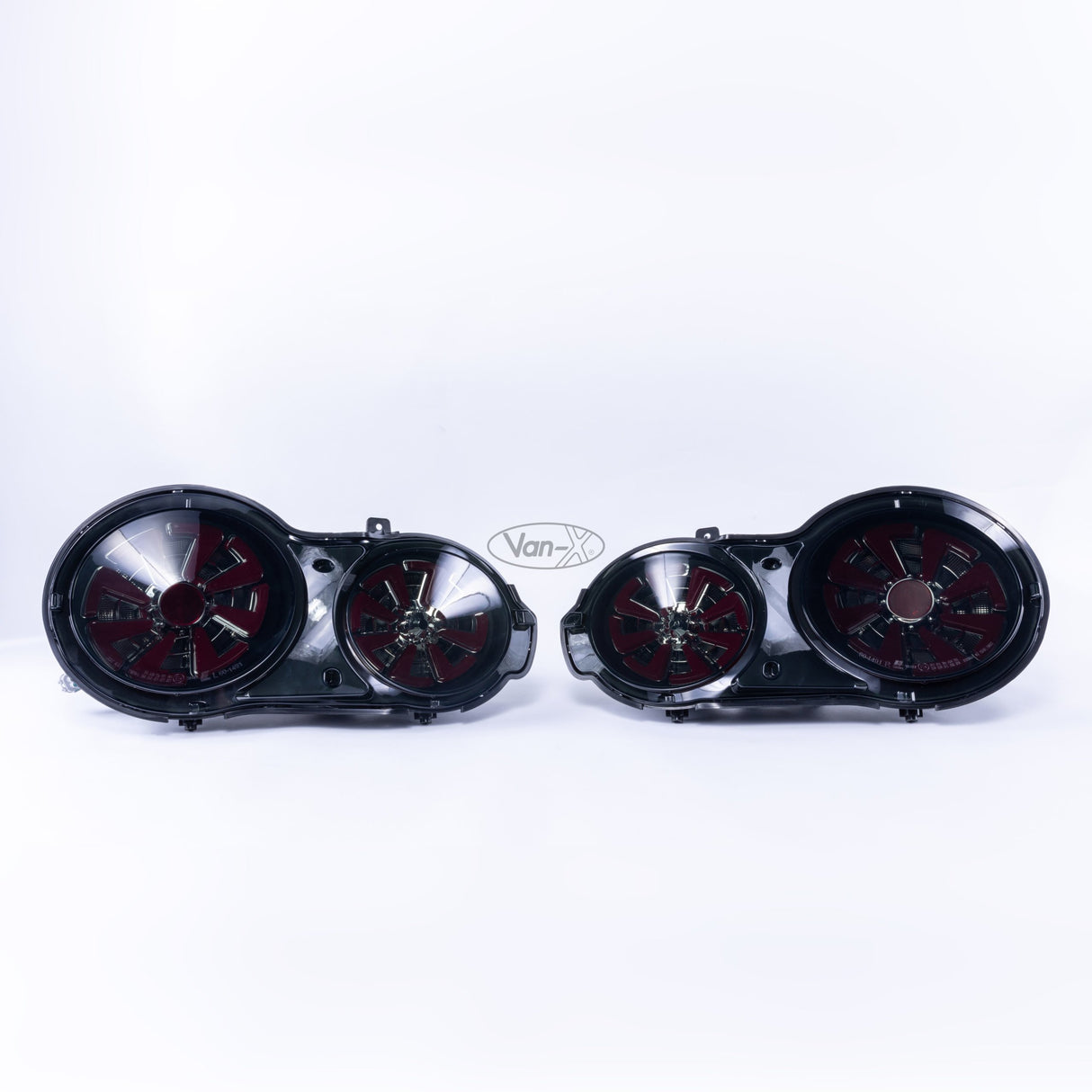 VAN-X Nissan Gtr R35 Smoked Dynamic Rear Led Lights 3 - GTR-902