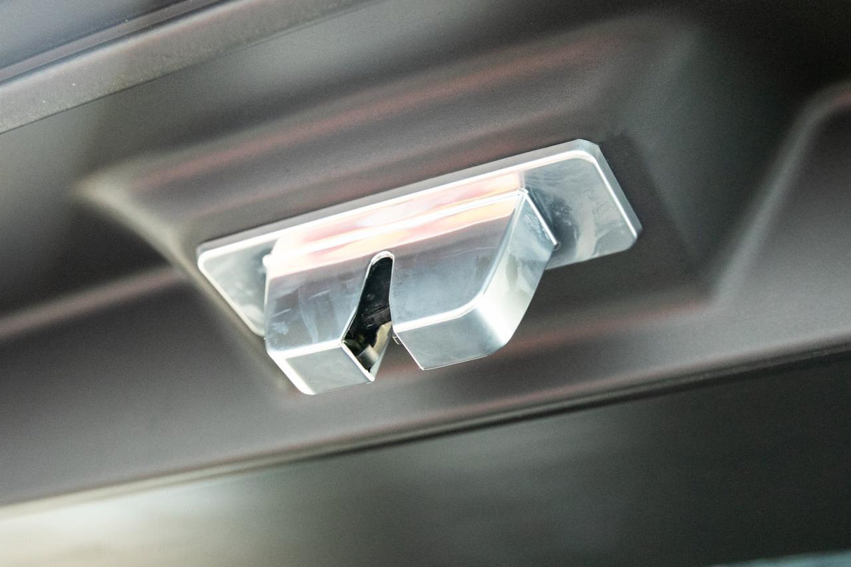 For Range Rover Vogue / Range Rover Sport Boot Lock + Grab Handle