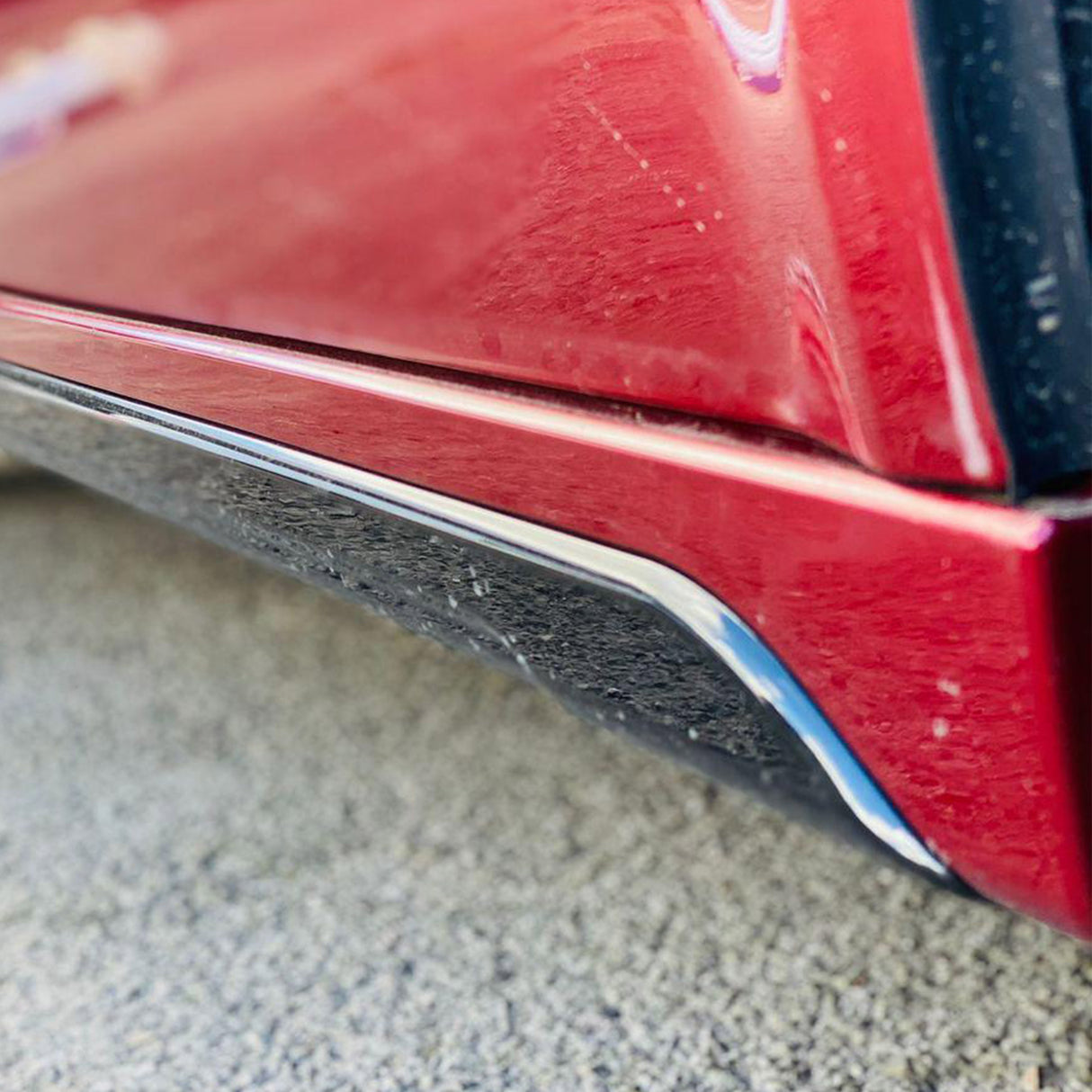 For VW T6 SWB Side Skirts Candy White Plastic Painted and Ready to Fit (B-Grade)