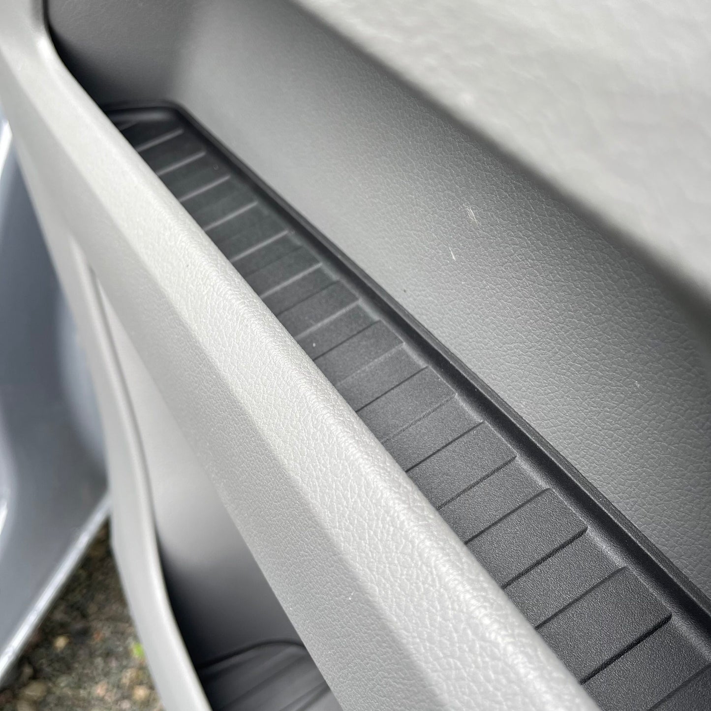 VW T6.1 Transporter Rubber Door Liner Pocket Inserts Black Campervan Conversion (Copy)