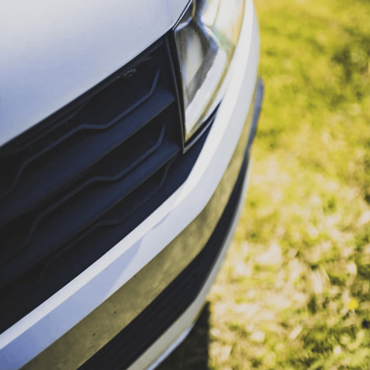 Airson VW T6 Grile Aghaidh R-Line Gun Bhràiste - Dubh Matte