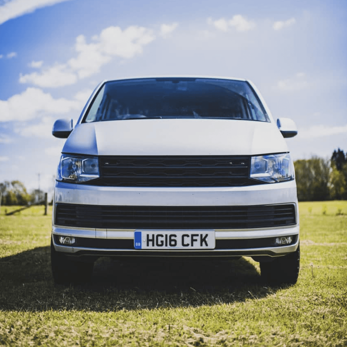 Airson VW T6 Grile Aghaidh R-Line Gun Bhràiste - Dubh Matte