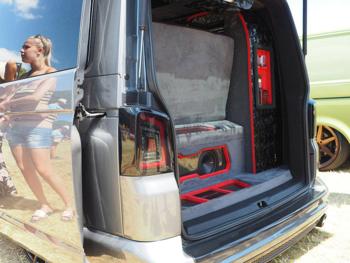 For VW T5 Transporter MK3.1 Van Tailgate LED Rear Lights Smoked Ideal LED Full Frame Led Light- Bar