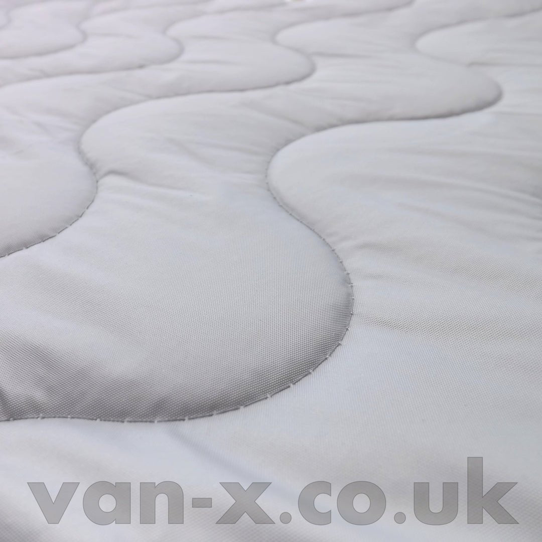 Driver Side Rear Quarter Thermal Silver Screen Cover for VW T4 Transporter-4329