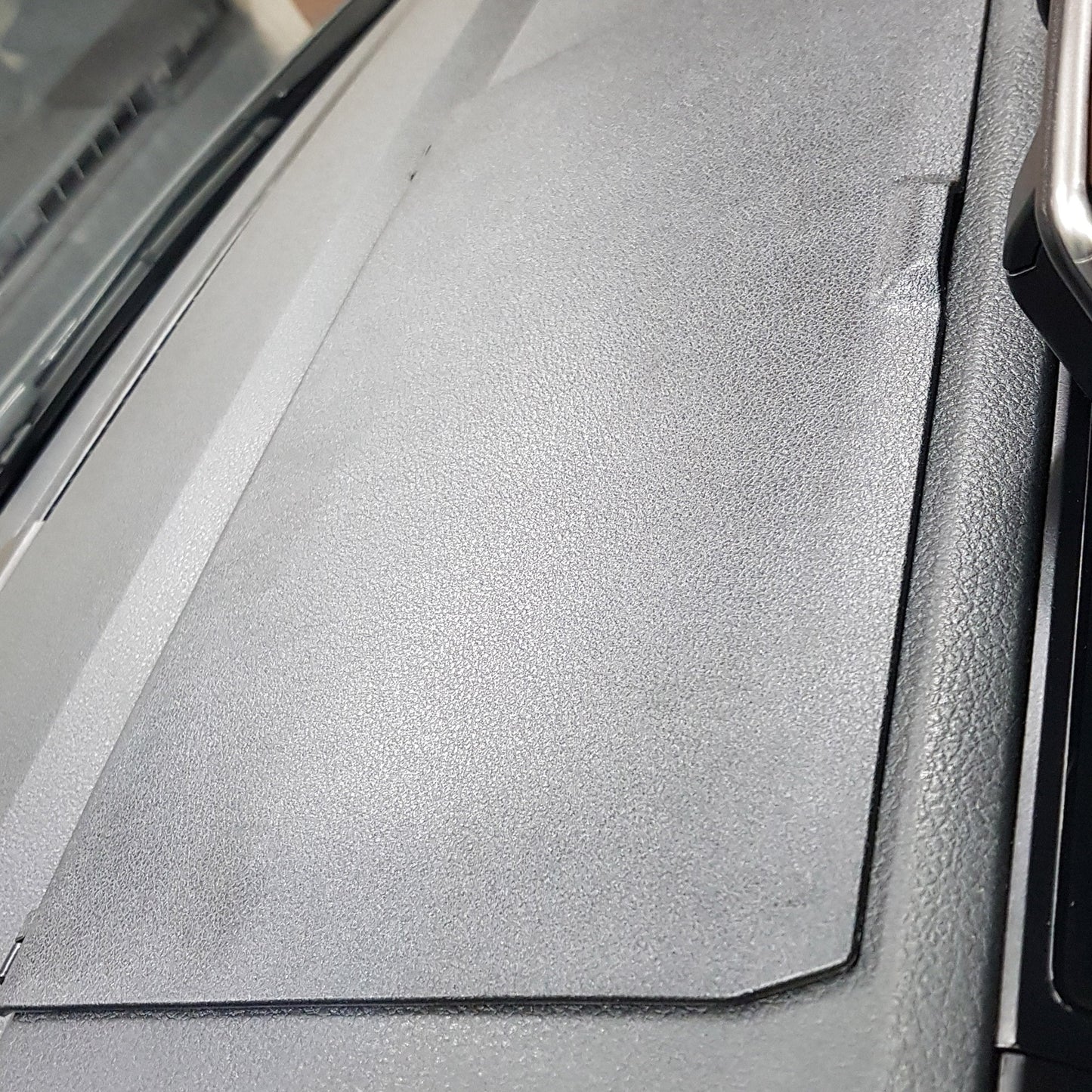VW T6 van comfort dashboard look Top Dash Console Lid latest upgrade for T6 camper-van interior upgrade update