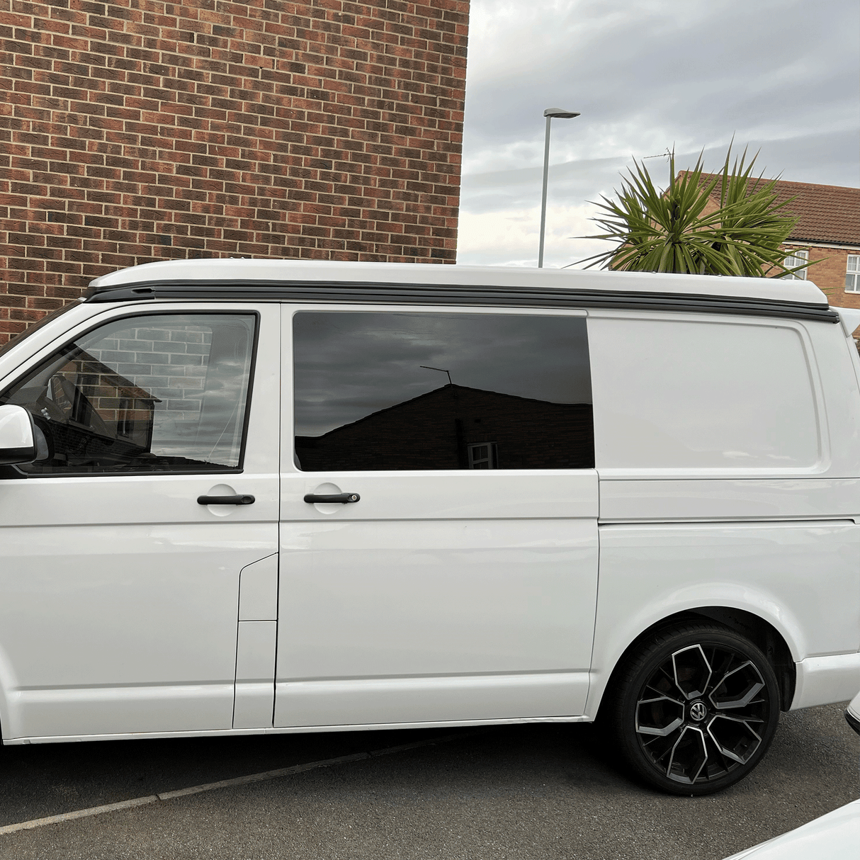 For VW T6.1 Awning Rails (Black) - B-Grade - Collection Only
