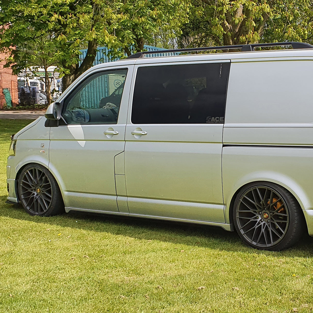 For VW T5, T5.1 SWB Side Skirts Reflex Silver Plastic Painted and Ready to Fit (B-Grade)