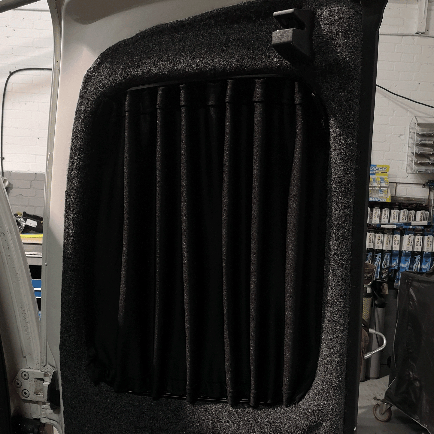 VW Caddy Premium 2 x Side Sliding Door 1 x Barndoor Window Curtains Van-X