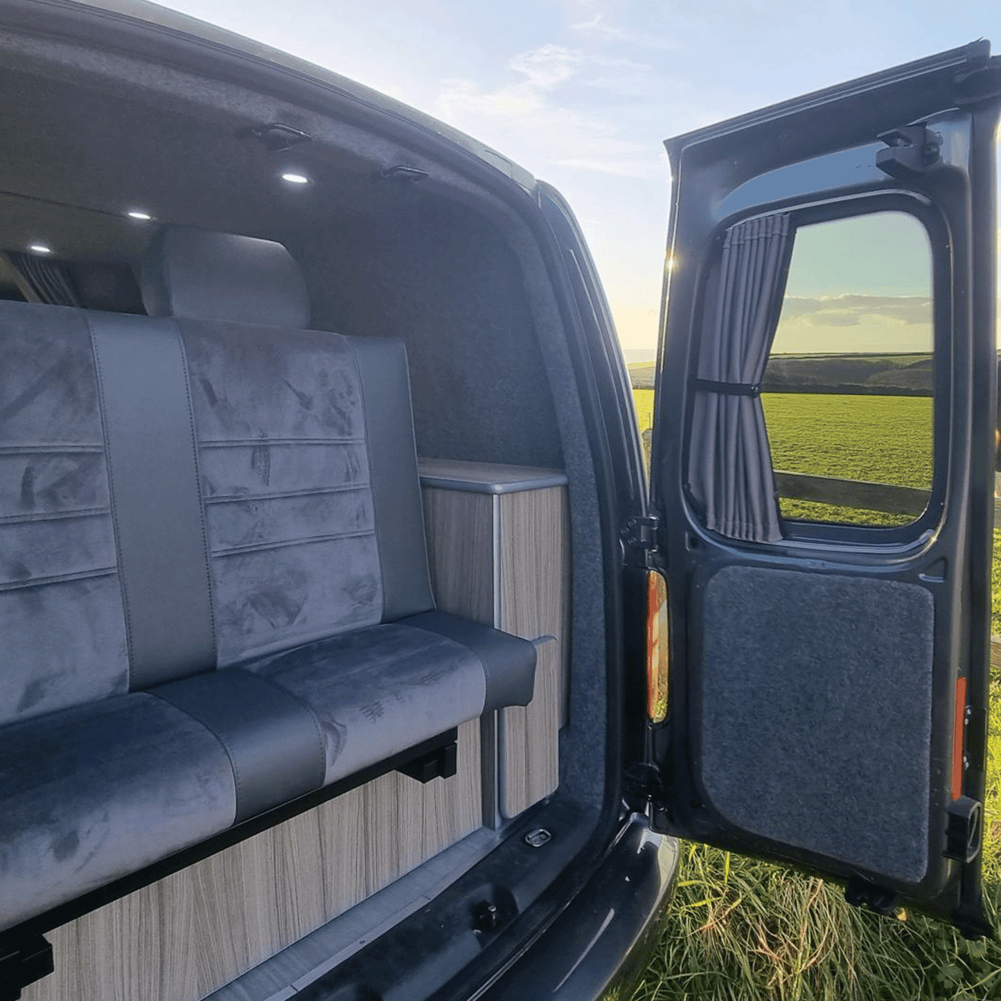 VW Caddy Premium 2 x Side Sliding Door 1 x Barndoor Window Curtains Van-X