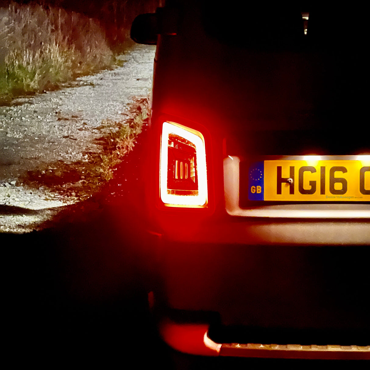 For VW T5 Transporter MK3.1 Van Tailgate LED Rear Lights Smoked Ideal LED Full Frame Led Light- Bar
