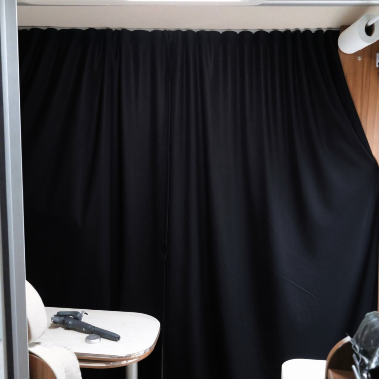 For Auto-Trail, Swift Group, Auto-Sleepers Motorhome Cab Divider Curtain Kit  – Motorhome Privacy Curtain | Van-X