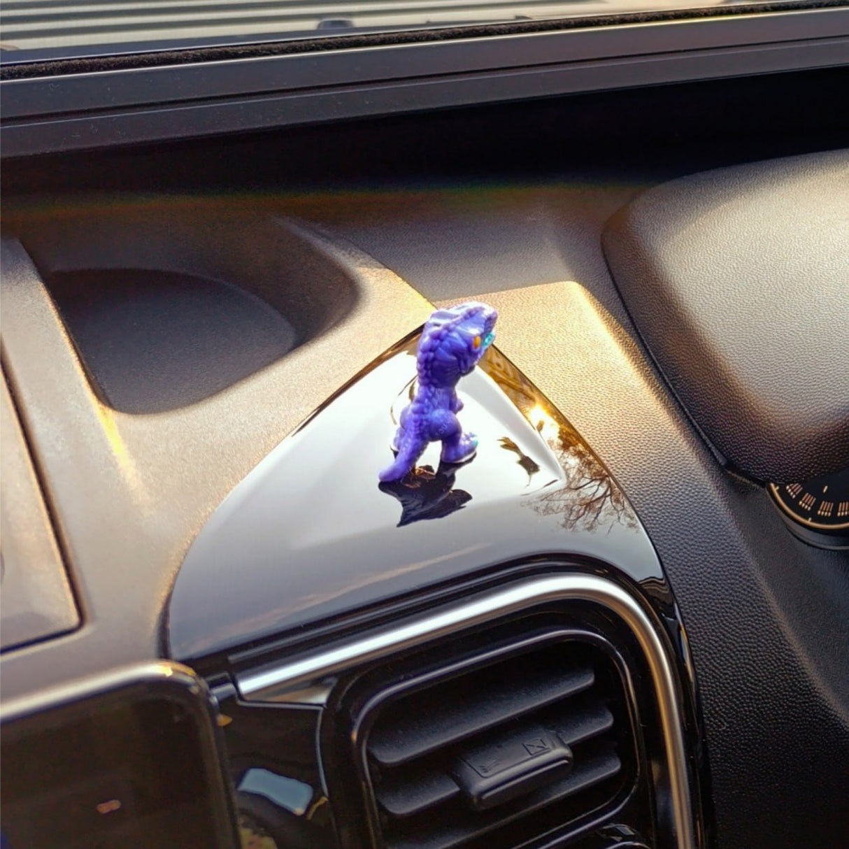 Airson Seata Sgeadachaidh Fionnaidh-adhair Vauxhall Movano – Ùrachadh Deas-bhòrd Dubh Gleansach airson Modalan Ùra