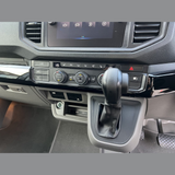 Airson sgeadachadh stoidhleachaidh deas-bhòrd ìosal VW Crafter RHD cruth ùr - dubh gleansach (seata de 6) | Van-X
