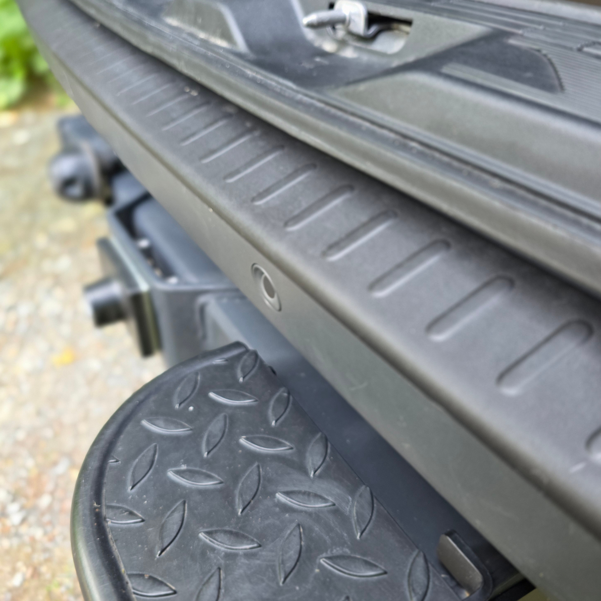 For Mercedes-Benz Sprinter Dodge 907 Rear Bumper Protector | Heavy-Duty Van Bumper Guard – Van-X