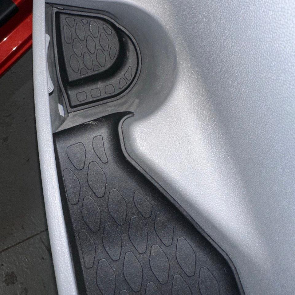 Rubber Door Pocket Inserts for New Ford Transit Custom - Premium Fit