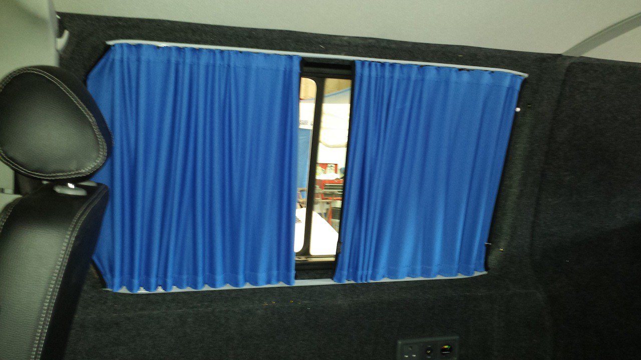 Fiat Ducato Premium Window Curtain - Black/Blue Van-X