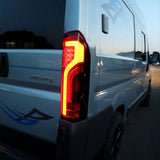 Buidheann solais cùil làn LED Fiat Ducato, Tailight, Aonad Solais Cùil, Ath-sholarachadh air a smocadh, Van-X, ÙR