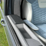 Cairt dorais còmhdhail VW T6.1 Arm Rest PU Foam campervan tiodhlac air leth, toradh as ùire