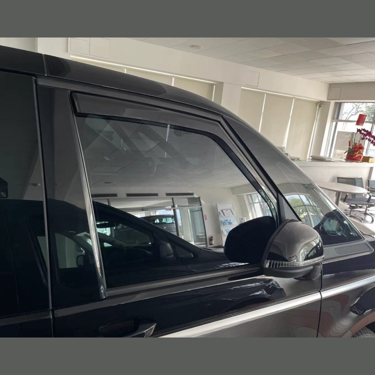 For VW T7 Multivan / Caravelle In-Channel Tinted Wind Deflectors – Van-X