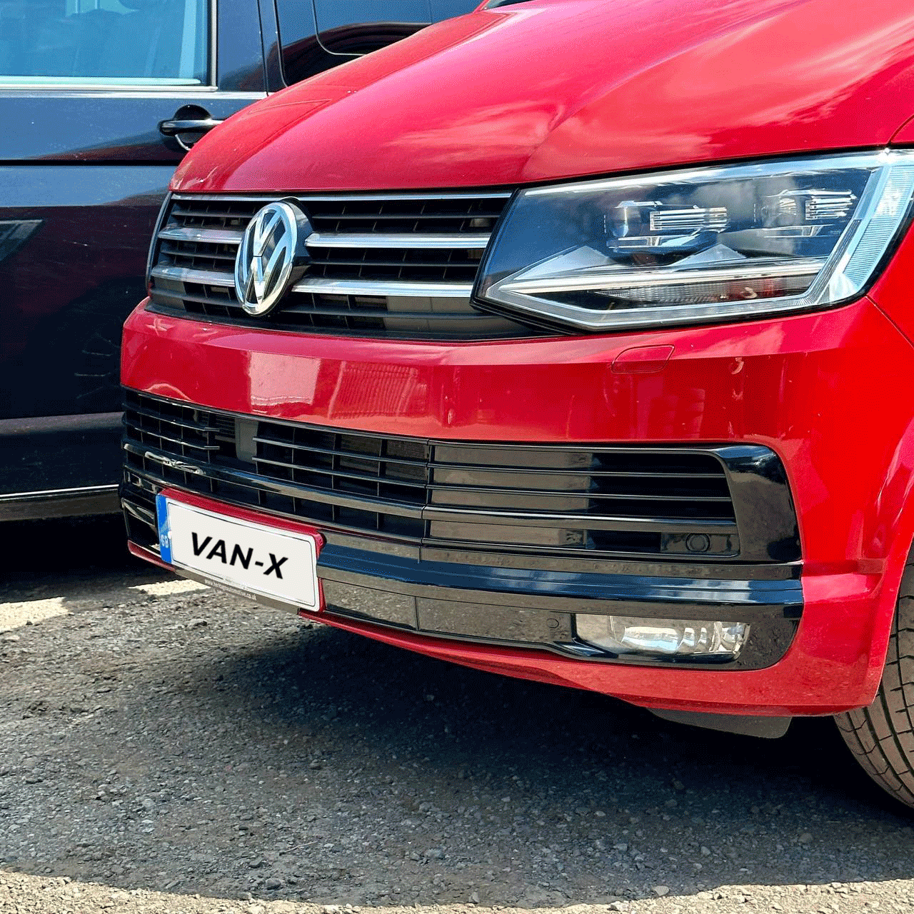 For VW T6 Highline Bumper only, California Beach and Ocean models, Caravelle, VanX Bumper Grille XL - Gloss Black Finish