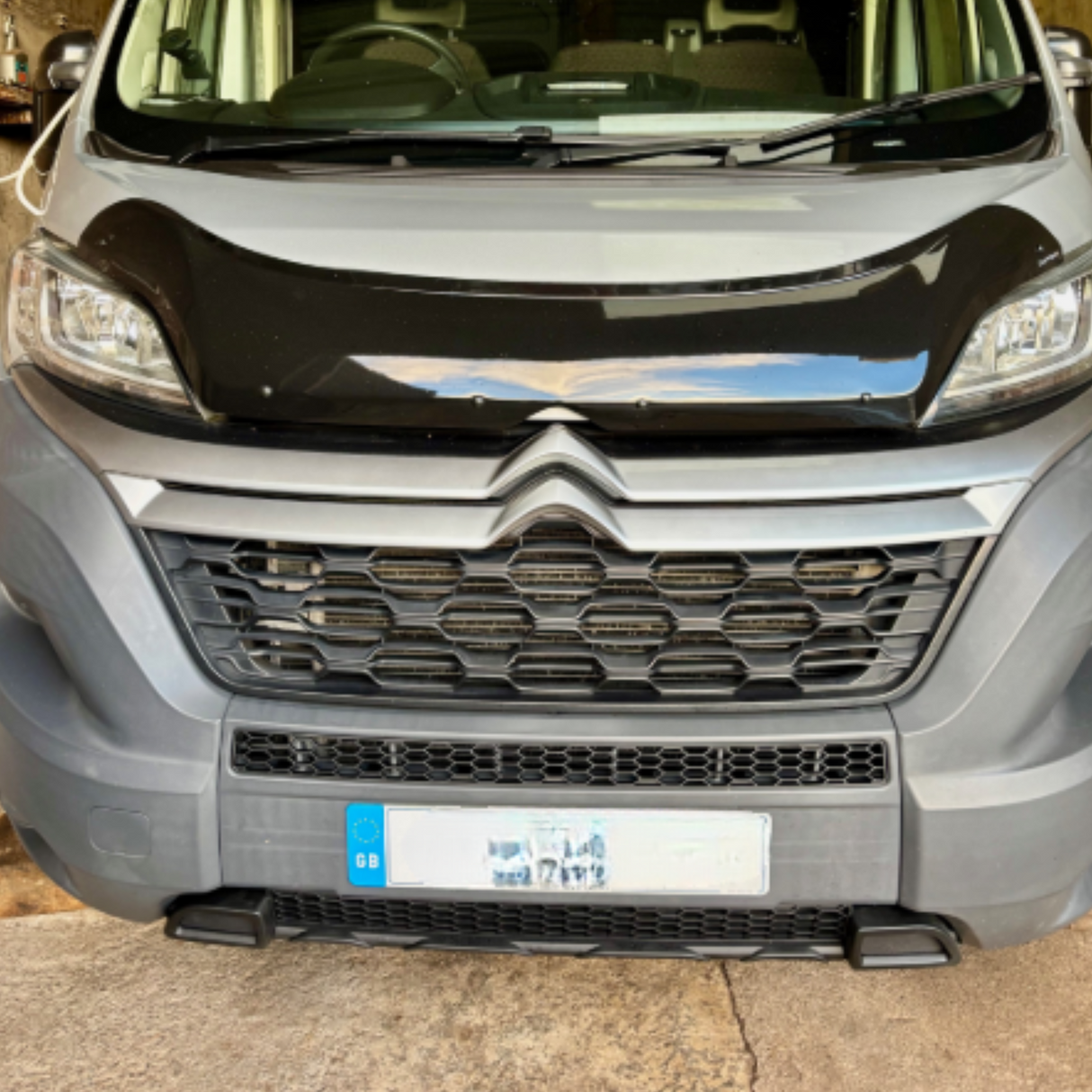 Citroen Relay Honeycomb Front Bumper – Matte Black | No Parking Sensor Version