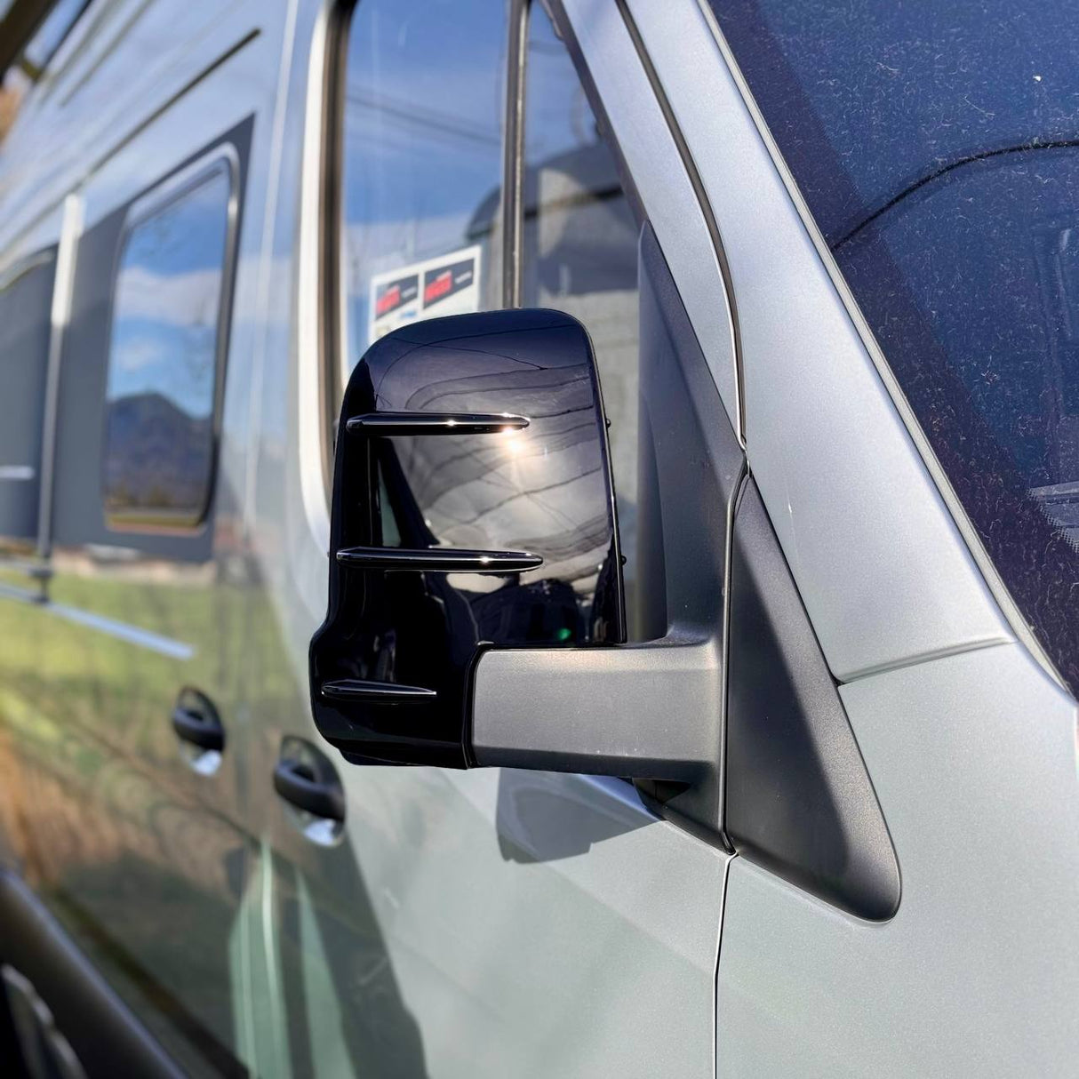 For Mercedes Sprinter 907 Wing Mirror Covers with Indicator - Gloss Black (Set of 2) - Replacement Caps for 907 Models