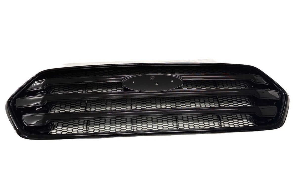 For Ford Transit Custom Front Grille – OEM Style, New Shape, Gloss Black Base – Pre-Painted & Ready to Install