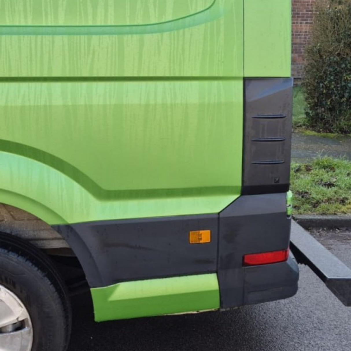 Airson Luchd-dìon Solais Cùil MAN TGE - Dìon Hammerite Dubh Matte as Fheàrr (2018+)