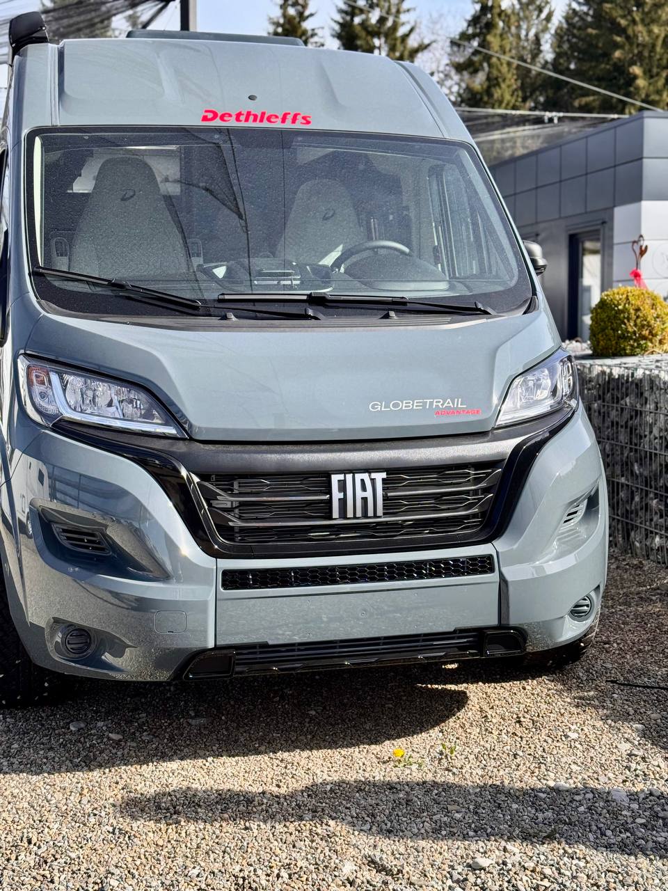 For Vauxhall Movano Bumper Honeycomb - Gloss Black, No Parking Sensors Replacement