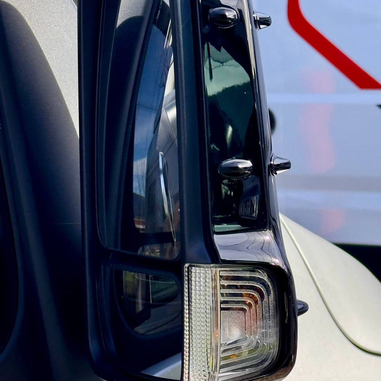 For Mercedes Sprinter 907 Wing Mirror Covers with Indicator - Gloss Black (Set of 2) - Replacement Caps for 907 Models