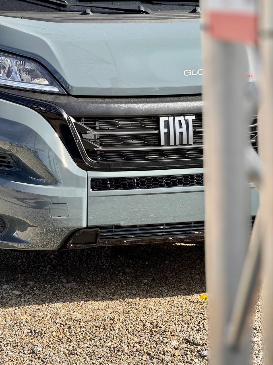 For Vauxhall Movano Bumper Honeycomb - Gloss Black, No Parking Sensors Replacement