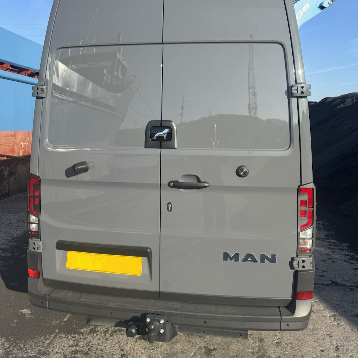 For Volkswagen Crafter Rear Light Guards - Hammerite Ultimate Matte Black (2018 Onwards)