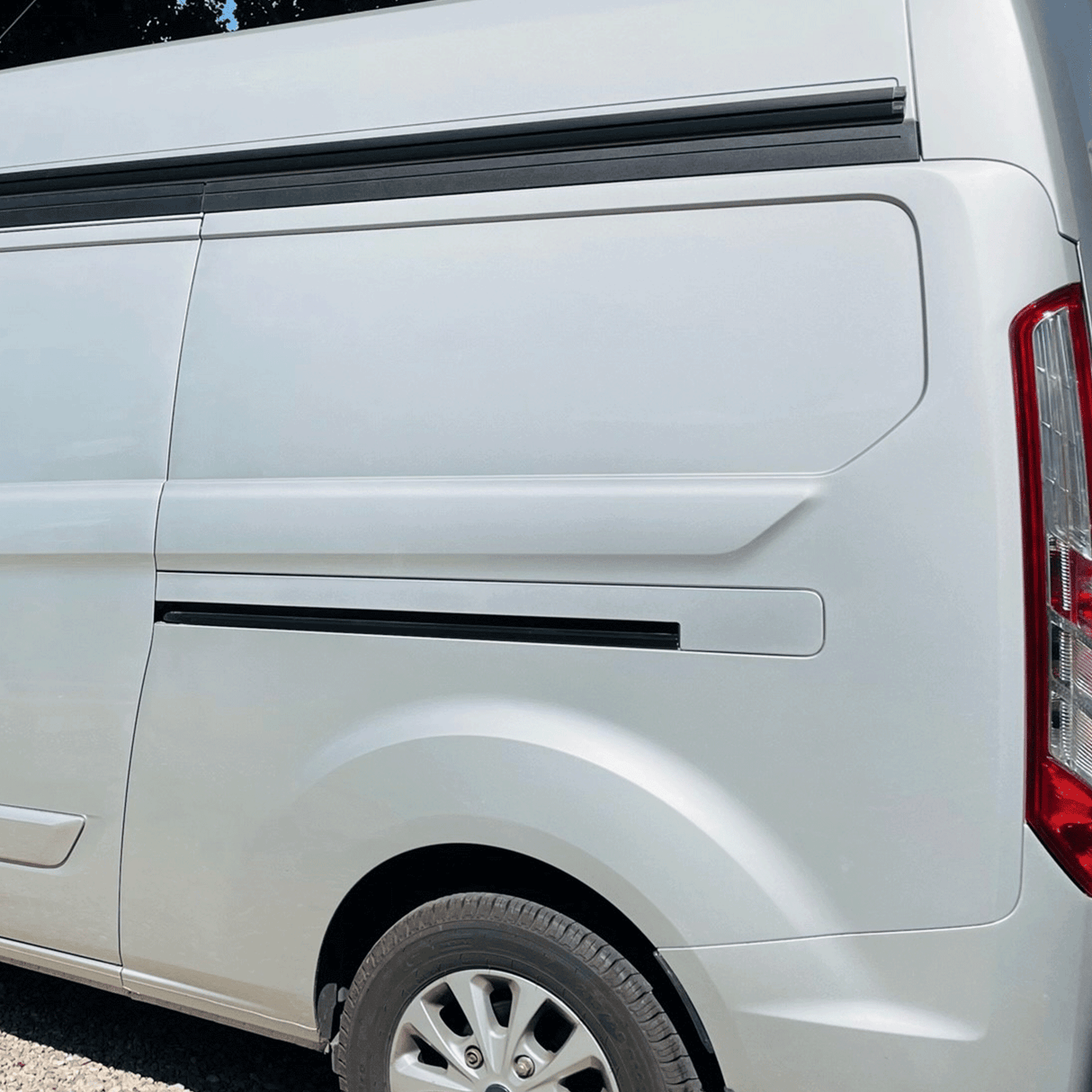 For Ford Transit Custom Awning Rails (Black) - B-Grade, Ideal for Campervan Drive-Away Awnings & Reimo Compatibility