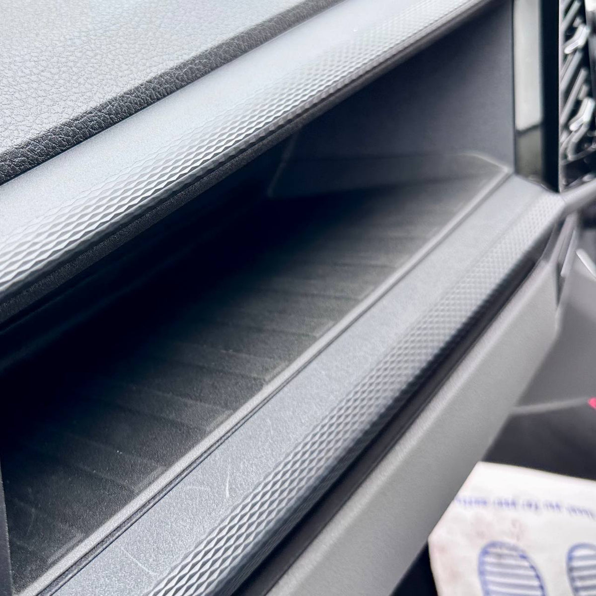 Glovebox Silicone/Rubber Inserts for Volkswagen Transporter T6.1 Vans ...