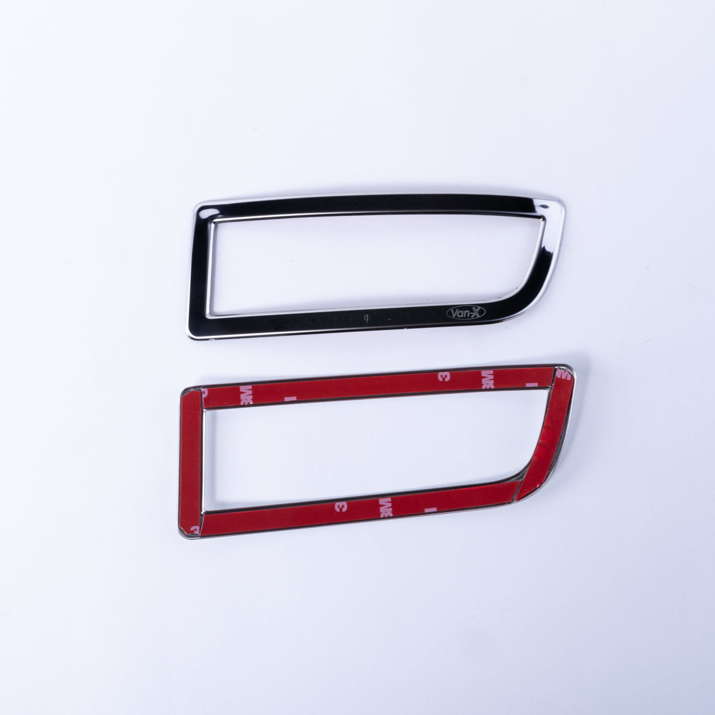Mercedes Dodge Sprinter Race Van Camper Van Rear Bumper Reflector Trim ...