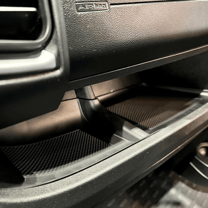 Peugeot Boxer Lower Dashboard New Rubber Cuir a-steach / Mats Black RHD tiodhlacan motorhome air leth freagarrach agus sgeadachadh