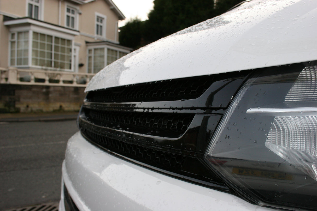 VW T5.1 Transporter Van Front Styling Package Gloss-Black (2pcs) air a pheantadh agus deiseil airson uidheamachadh