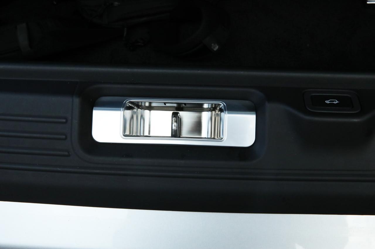 Range Rover Vogue/ Range Rover Sport Boot Lock Covers