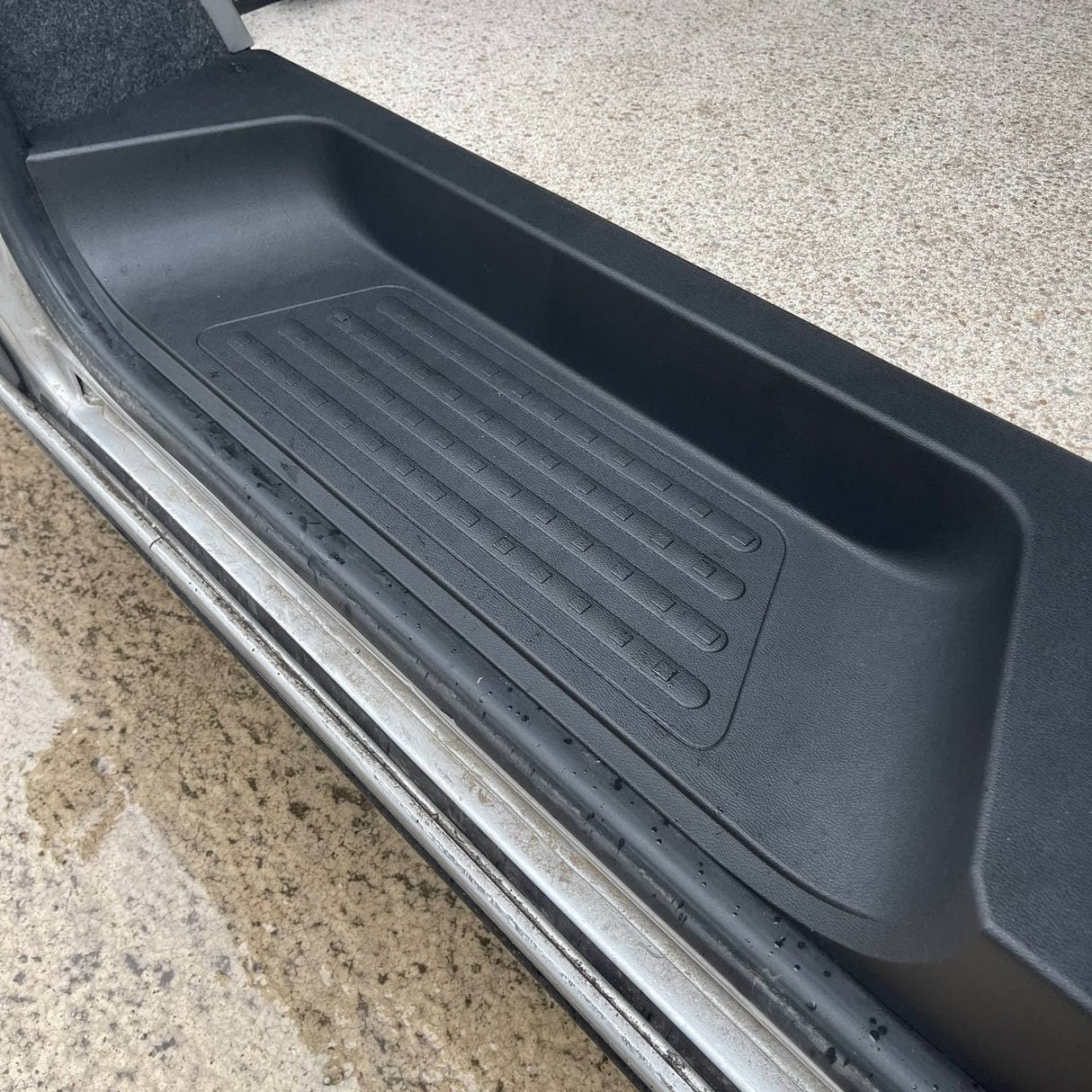 VW T6.1 Transporter Side Loading Door Step V3 17mm Extra Deep with Storage Compartment (B-Grade)