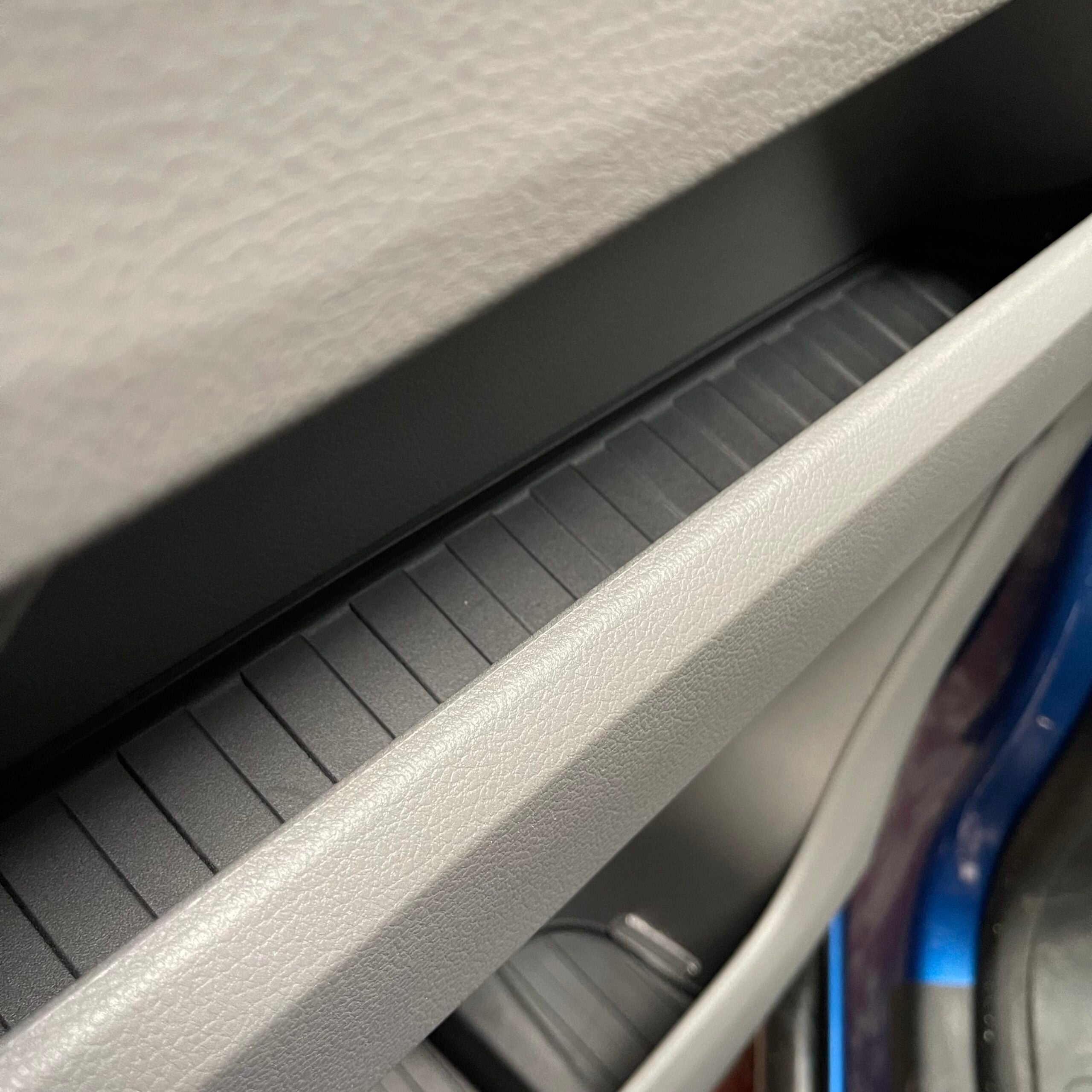Van Inserts VW T6.1 Transporter Rubber Door Liner Pocket Inserts Black Campervan C ...