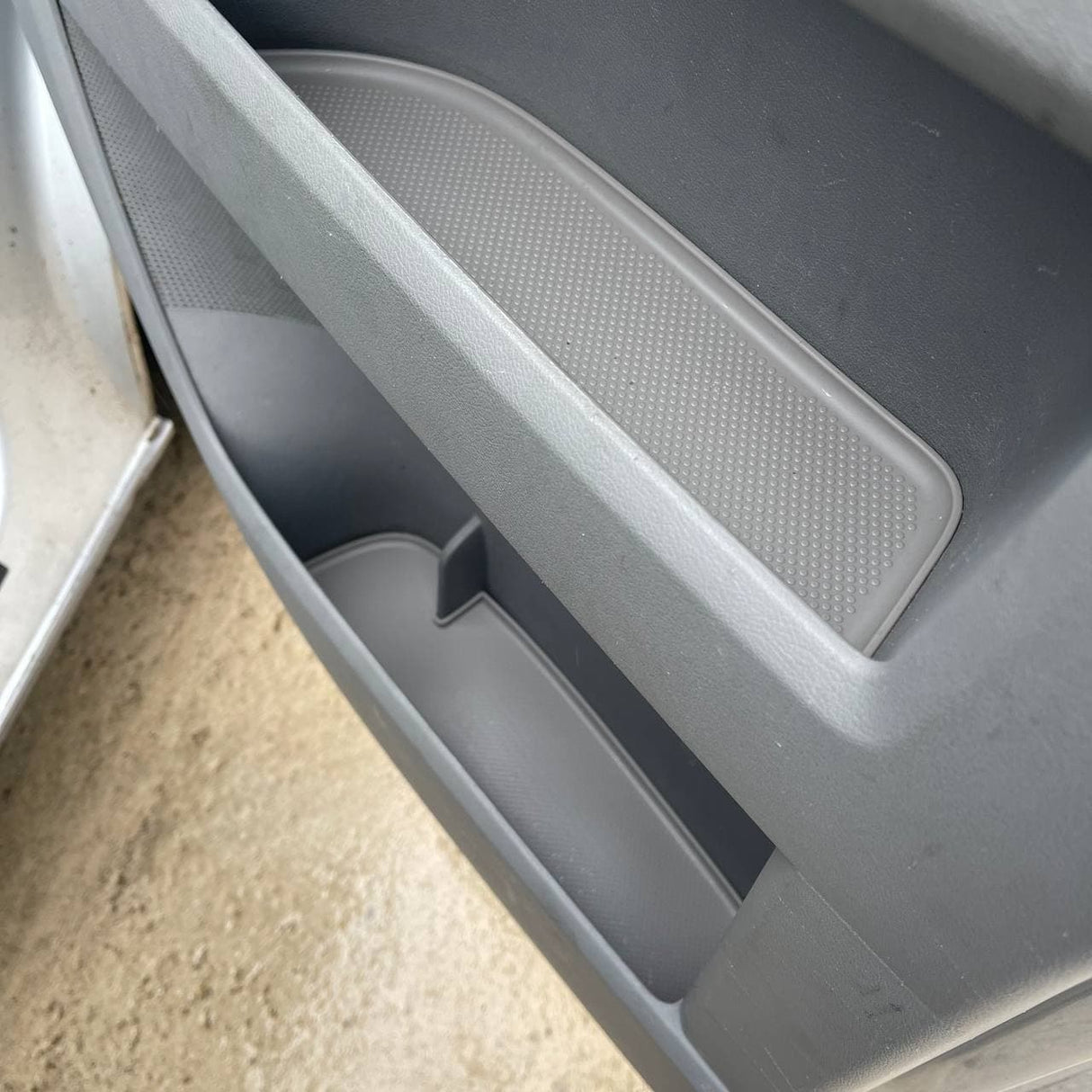 VW T5, T5.1 van campervan Door Pocket Inserts, Rubber, Door Liner ( Light Grey) Both Captain Seats Interior Styling ideal gift