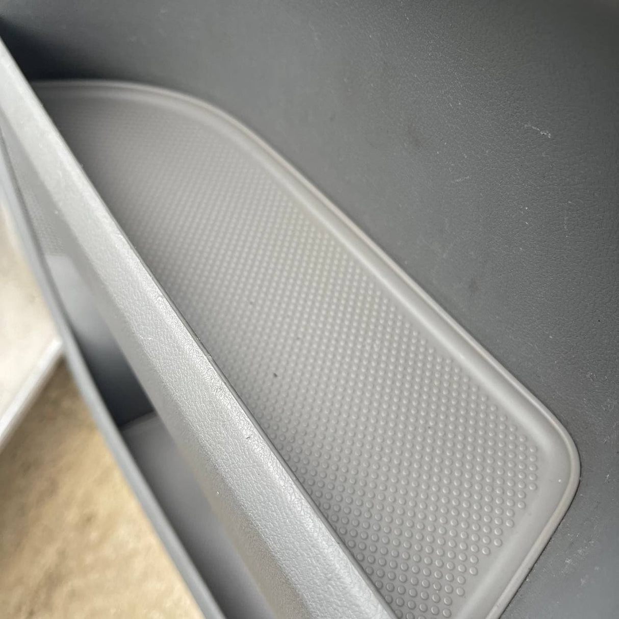 VW T5, T5.1 van campervan Door Pocket Inserts, Rubber, Door Liner ( Light Grey) Both Captain Seats Interior Styling ideal gift