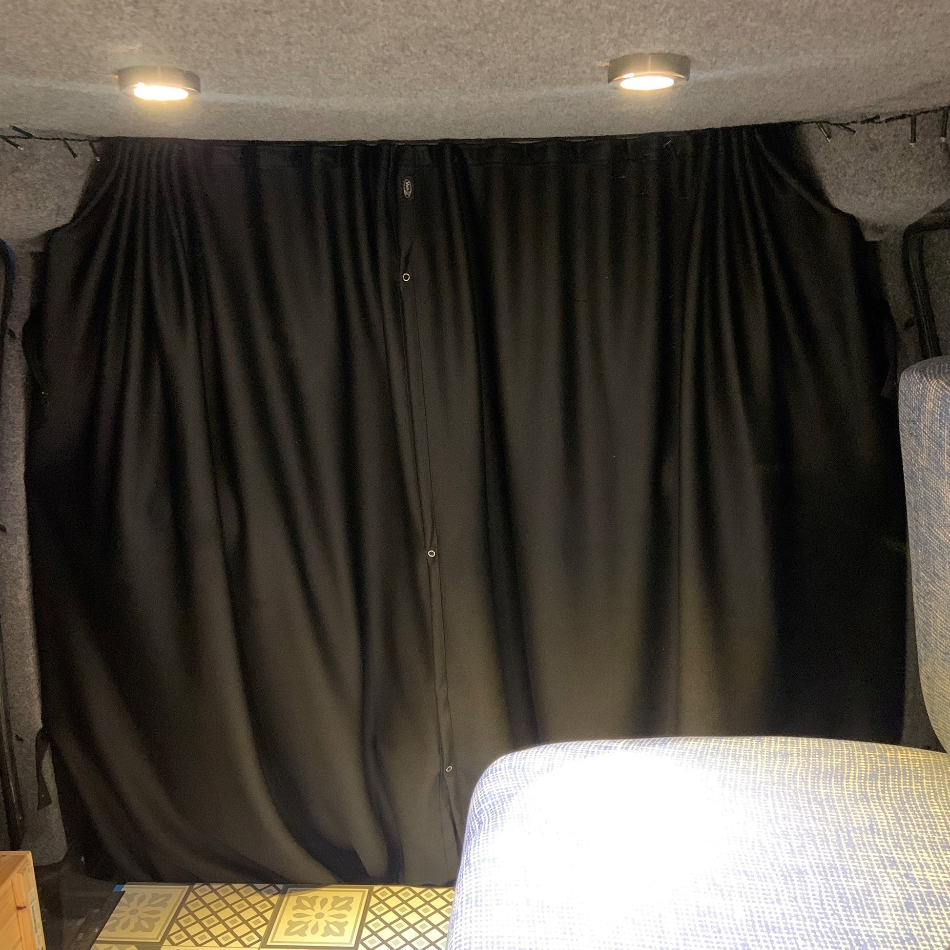VW Caddy Cab Divider Curtain Kit – Van-X