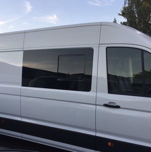 Volkswagen Crafter Cumadh Ùr Taobh Sleamhnachaidh Uinneag Fìor dhathte / Limo Glass, Dorcha, MWB, LWB, XLWB (2017 - air adhart)