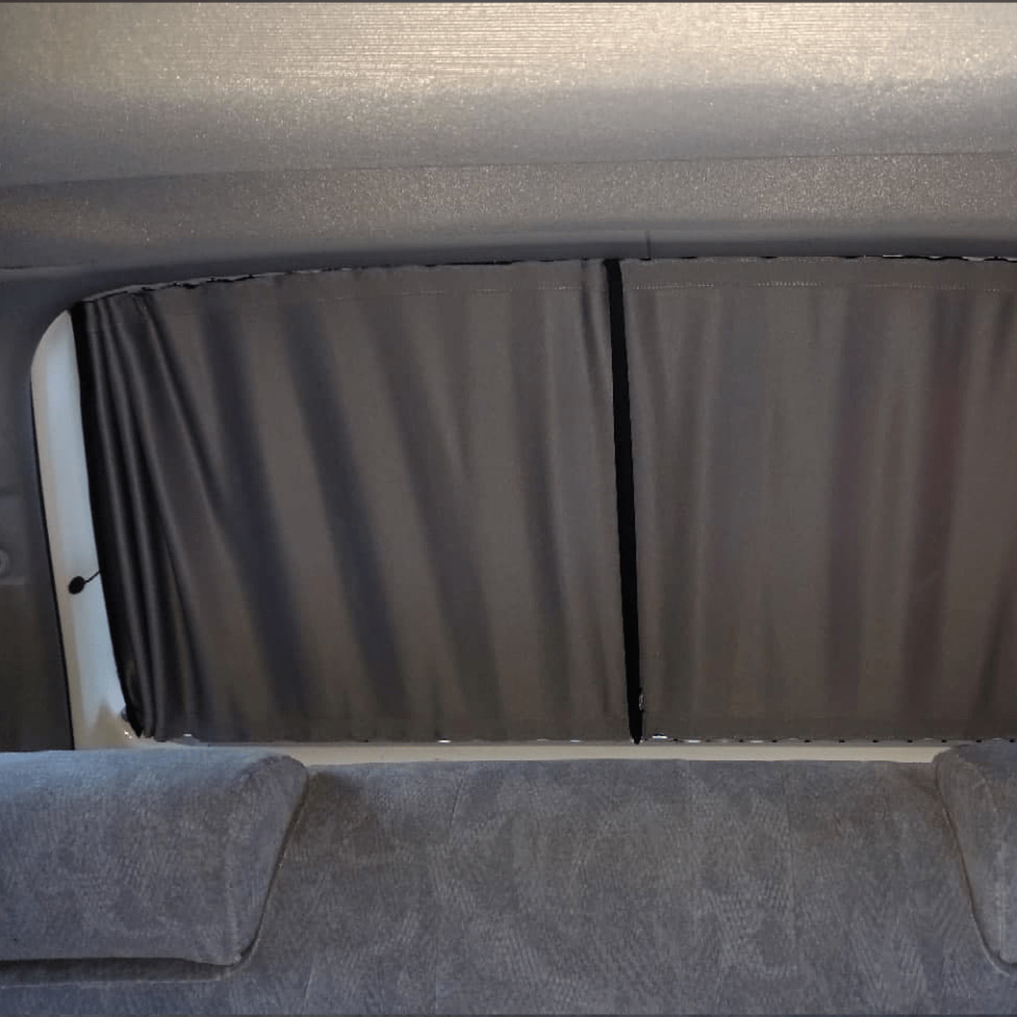 thumbnail interactive-video image 1 of MAZDA BONGO DELUXE WINDSCREEN SCREEN CURTAIN WRAP COVER 1 of 2
